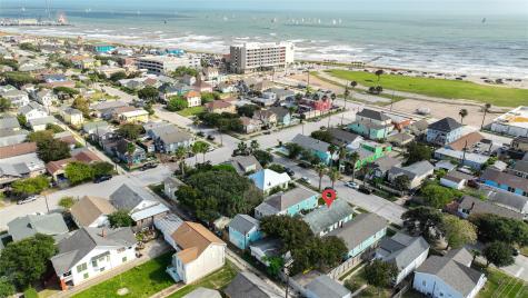 3416 Avenue R 1/2 Galveston TX 77550