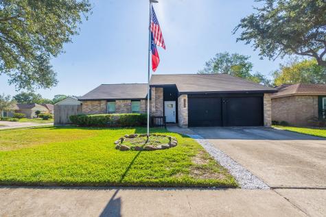 2503 General Colony Drive Friendswood TX 77546