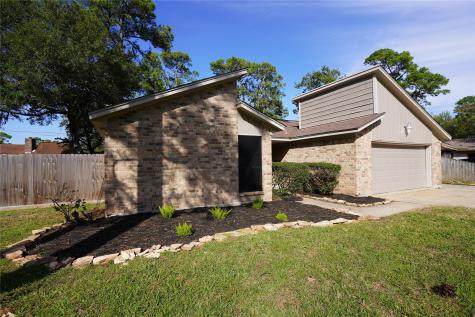 9723 Bayou Woods Drive Baytown TX 77521