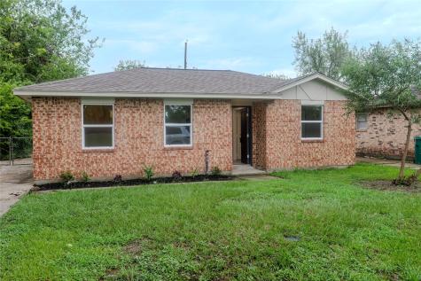 4813 Cedar Street Seabrook TX 77586