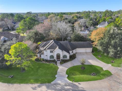 302 Scenic View Friendswood TX 77546
