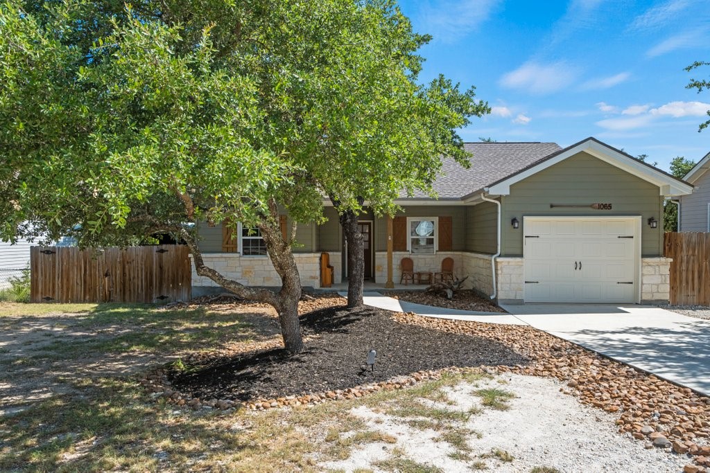 1065 Canyon Shores Canyon Lake TX 78133