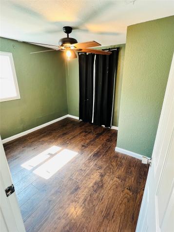 309 Aycock Street Clute TX 77531