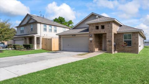 31702 Ironwood Drive Waller TX 77484