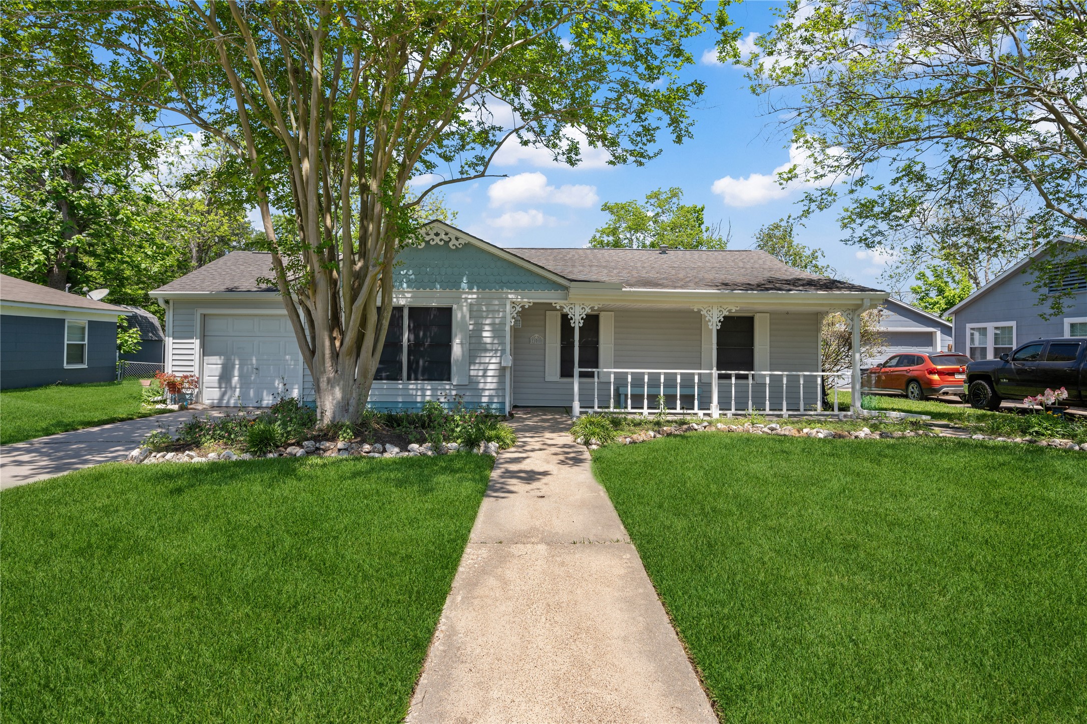 100 W Francis Street Baytown TX 77520