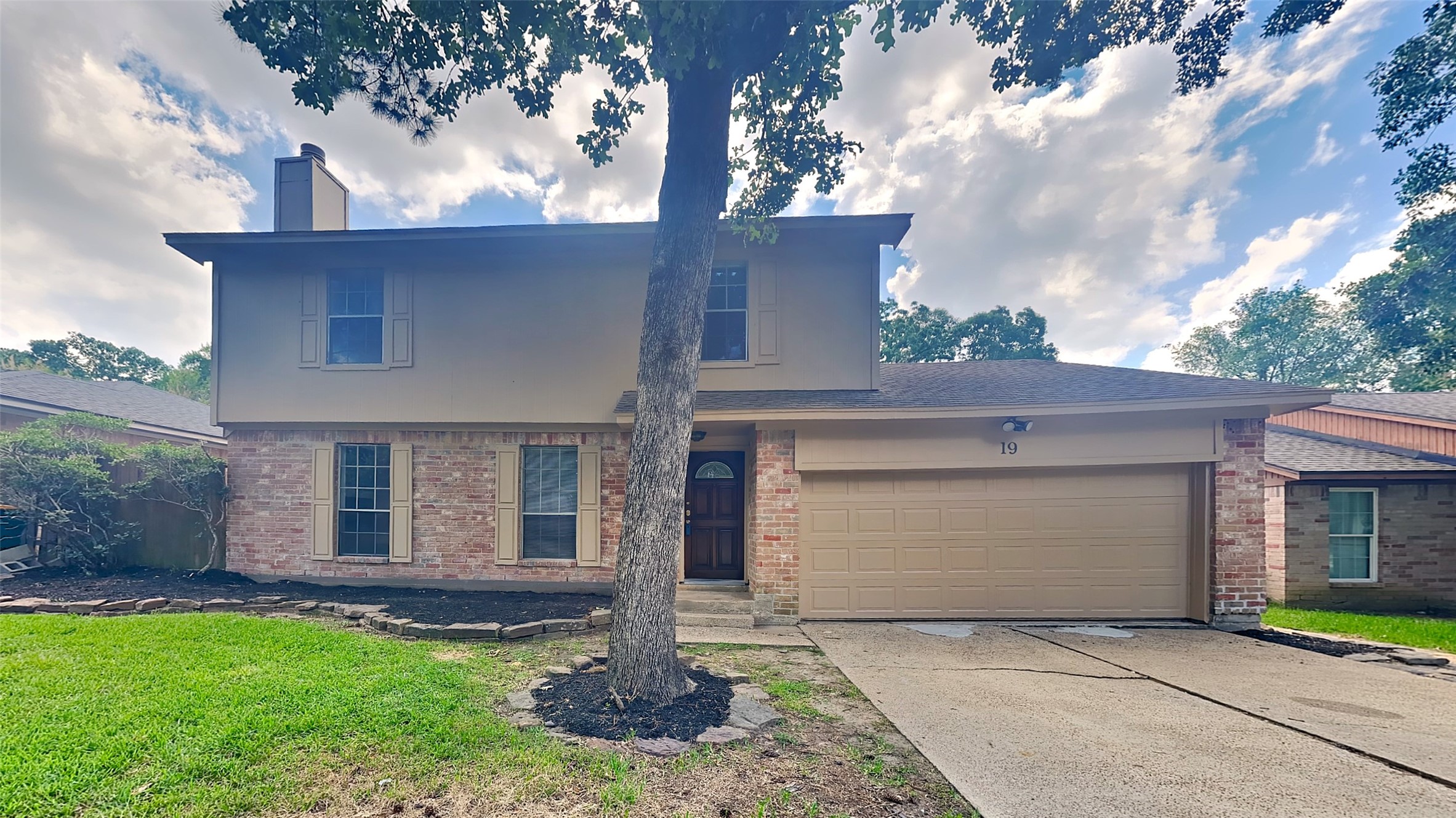 19 Ollerton Drive Conroe TX 77303