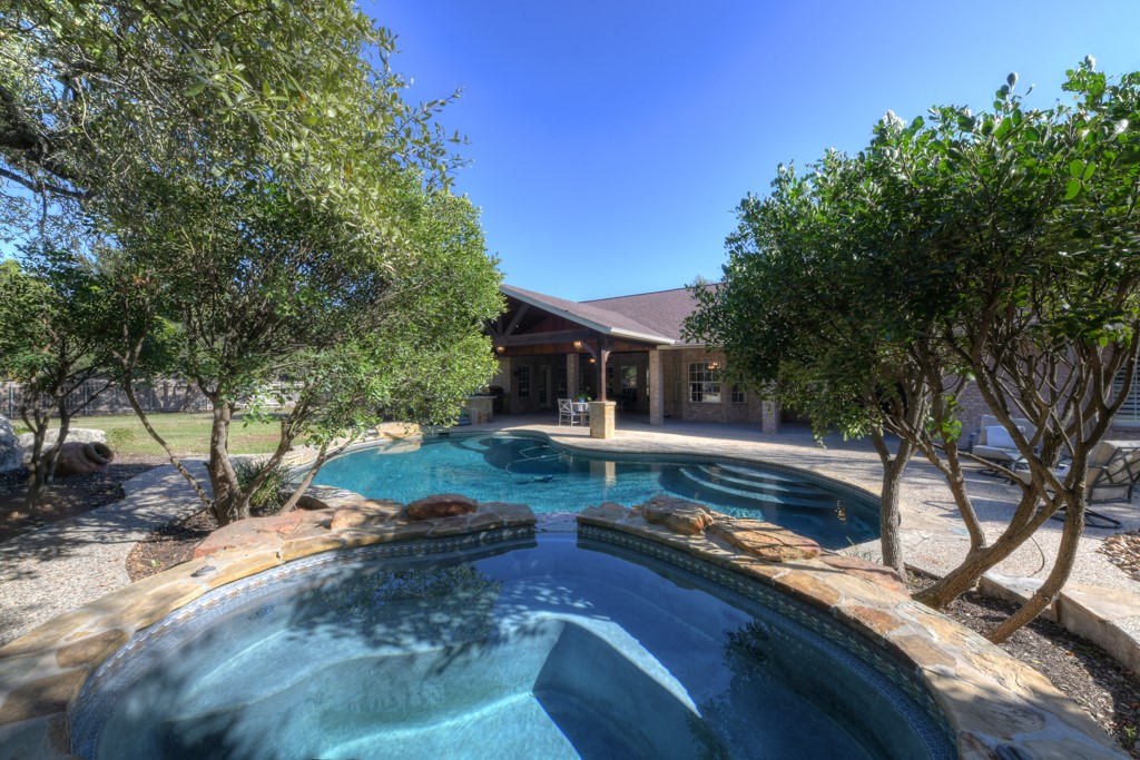 634 Hunters Creek Drive New Braunfels TX 78132