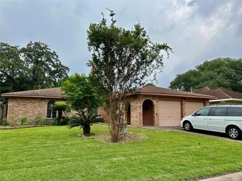 15710 Rill Lane Houston TX 77062