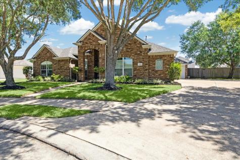 3601 Dogwood Blossom Court Pearland TX 77581