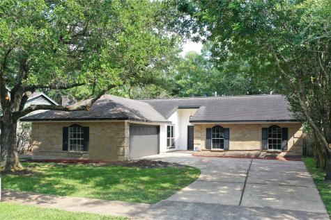 406 Pebbleshire Drive Houston TX 77062
