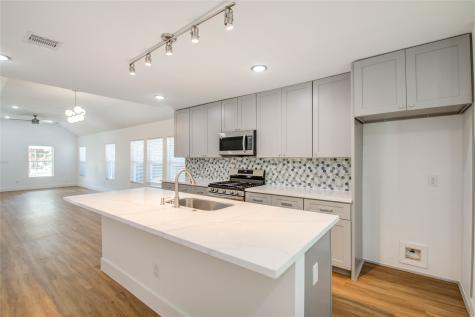 2932 Cetti Street Houston TX 77009