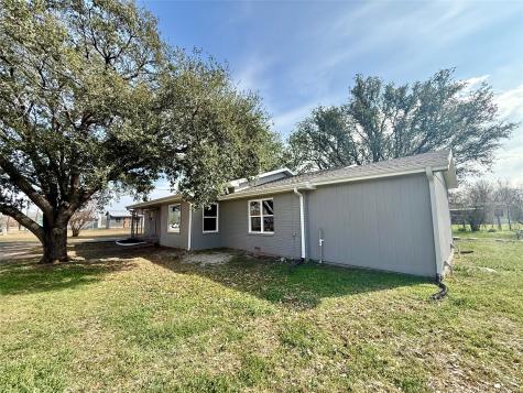 155 Southern Oaks Drive Somerville TX 77879