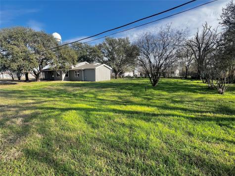 155 Southern Oaks Drive Somerville TX 77879