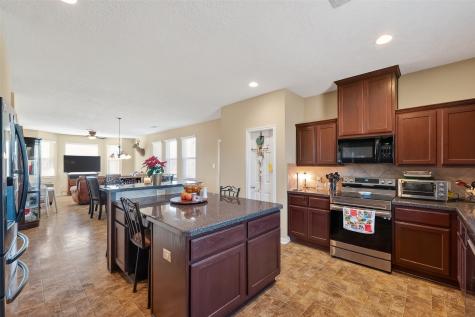 3418 Barbers Hill Road Highlands TX 77562