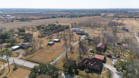 3418 Barbers Hill Road Highlands TX 77562