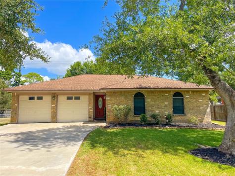 258 Schley Street Richwood TX 77531