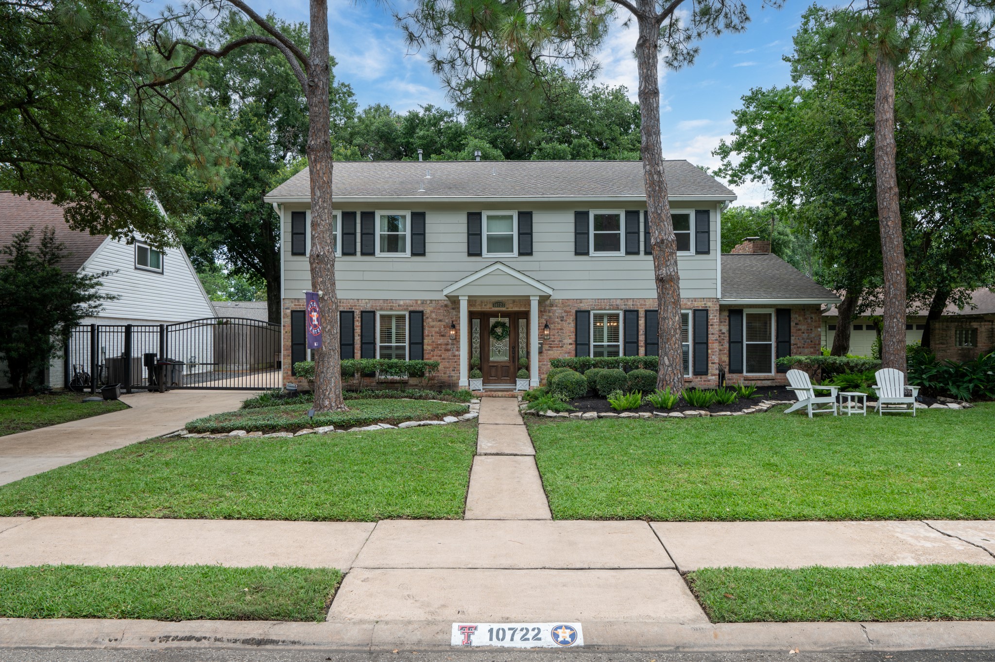 10722 Holly Springs Drive Houston TX 77042