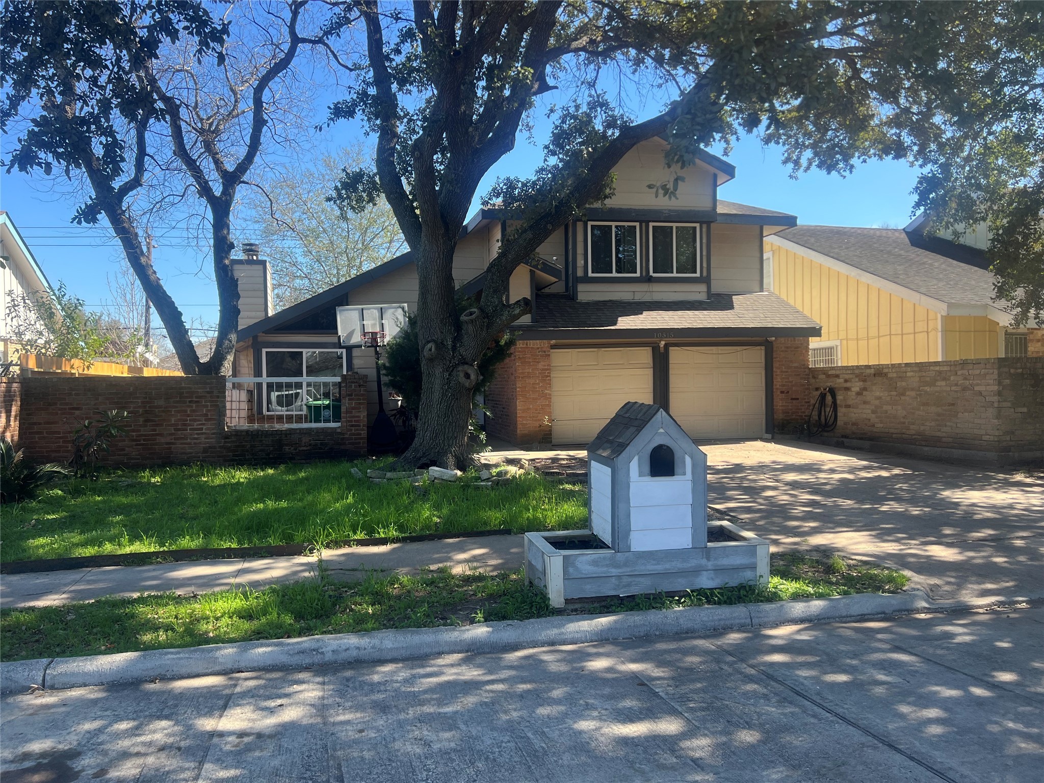 10515 Chapel Hill Drive Houston TX 77099
