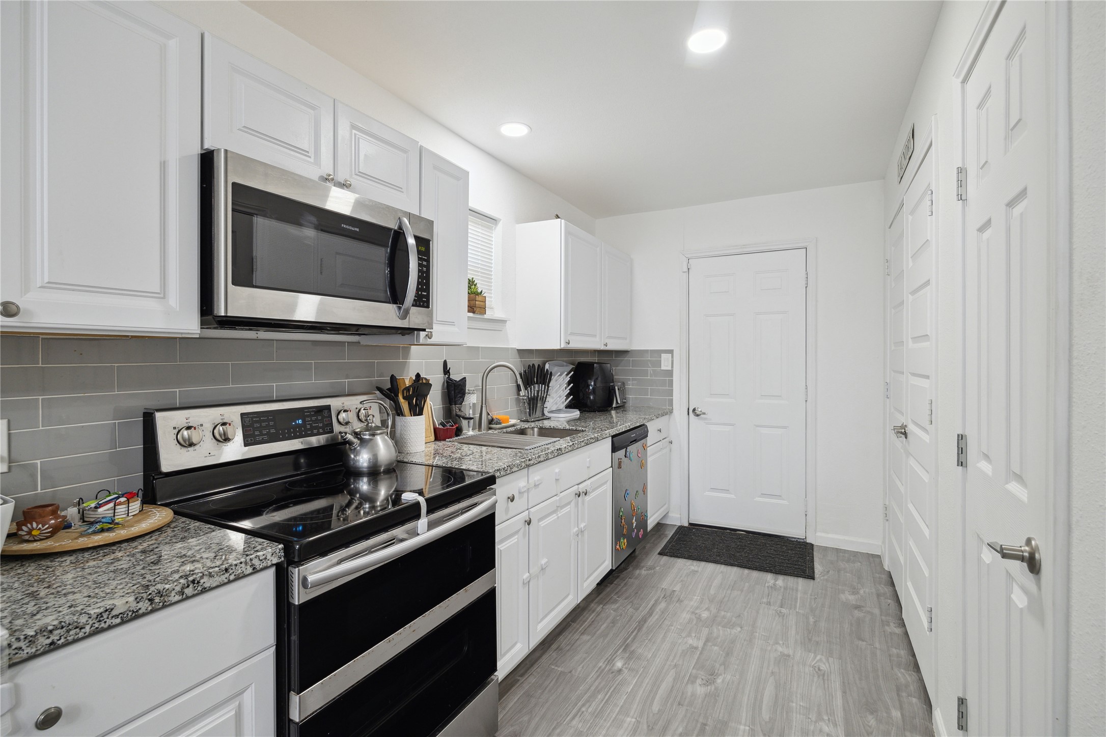 7938 Safebuy Street Houston TX 77028