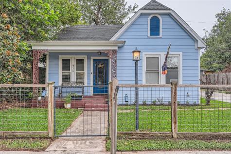 711 W Cottage Street Houston TX 77009