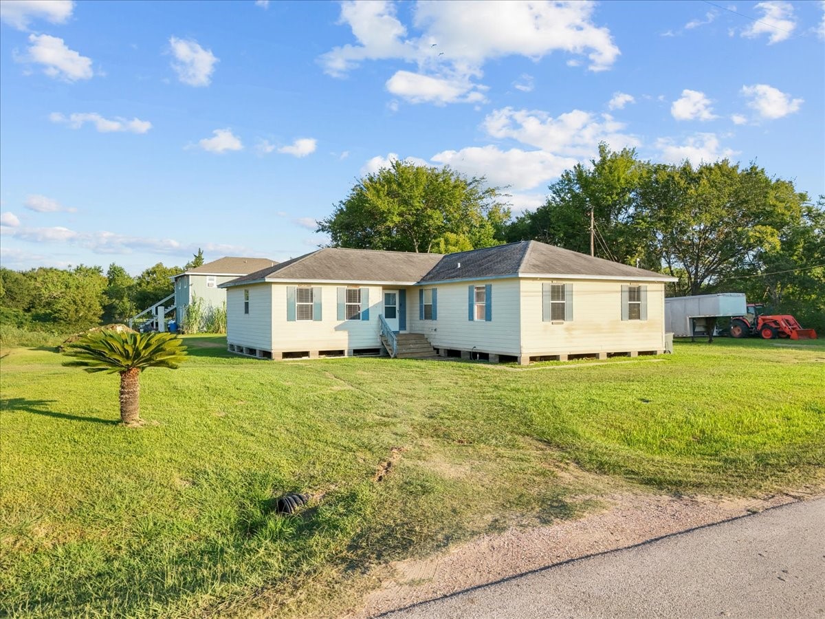 6825 Gulf Street Hitchcock TX 77563