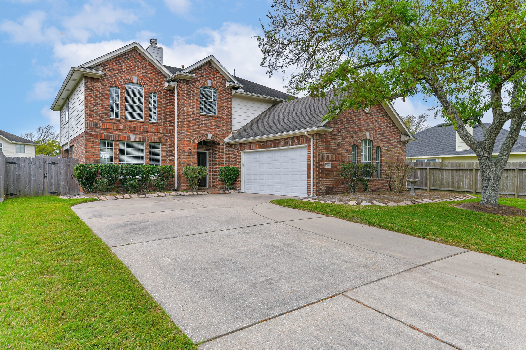 17134 Grey Mist Drive Friendswood TX 77546
