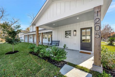 1205 Temple Street Houston TX 77009