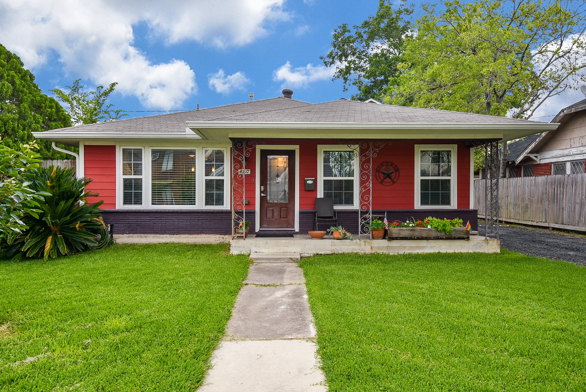 5107 Mulford Street Houston TX 77023