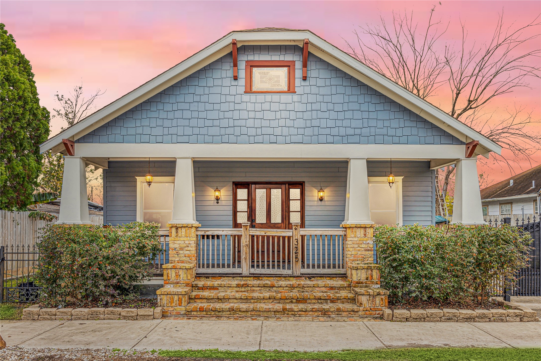 325 Bob Street Houston TX 77011