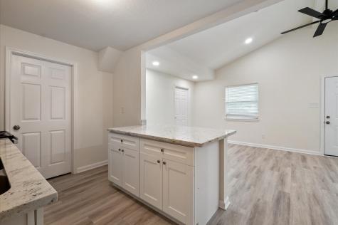1803 Cardinal Drive League City TX 77573