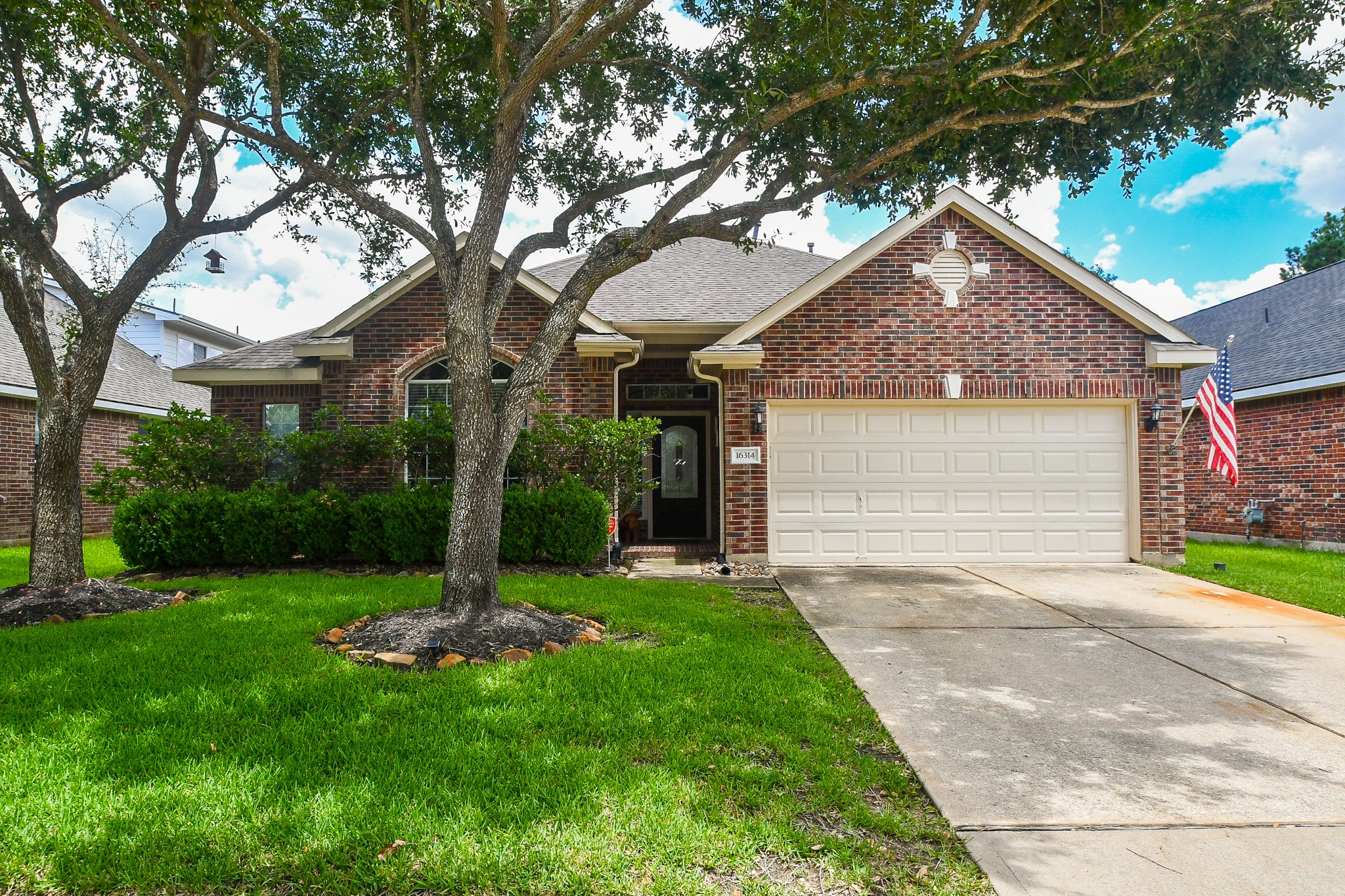 16314 E Amber Willow Trail Cypress TX 77433