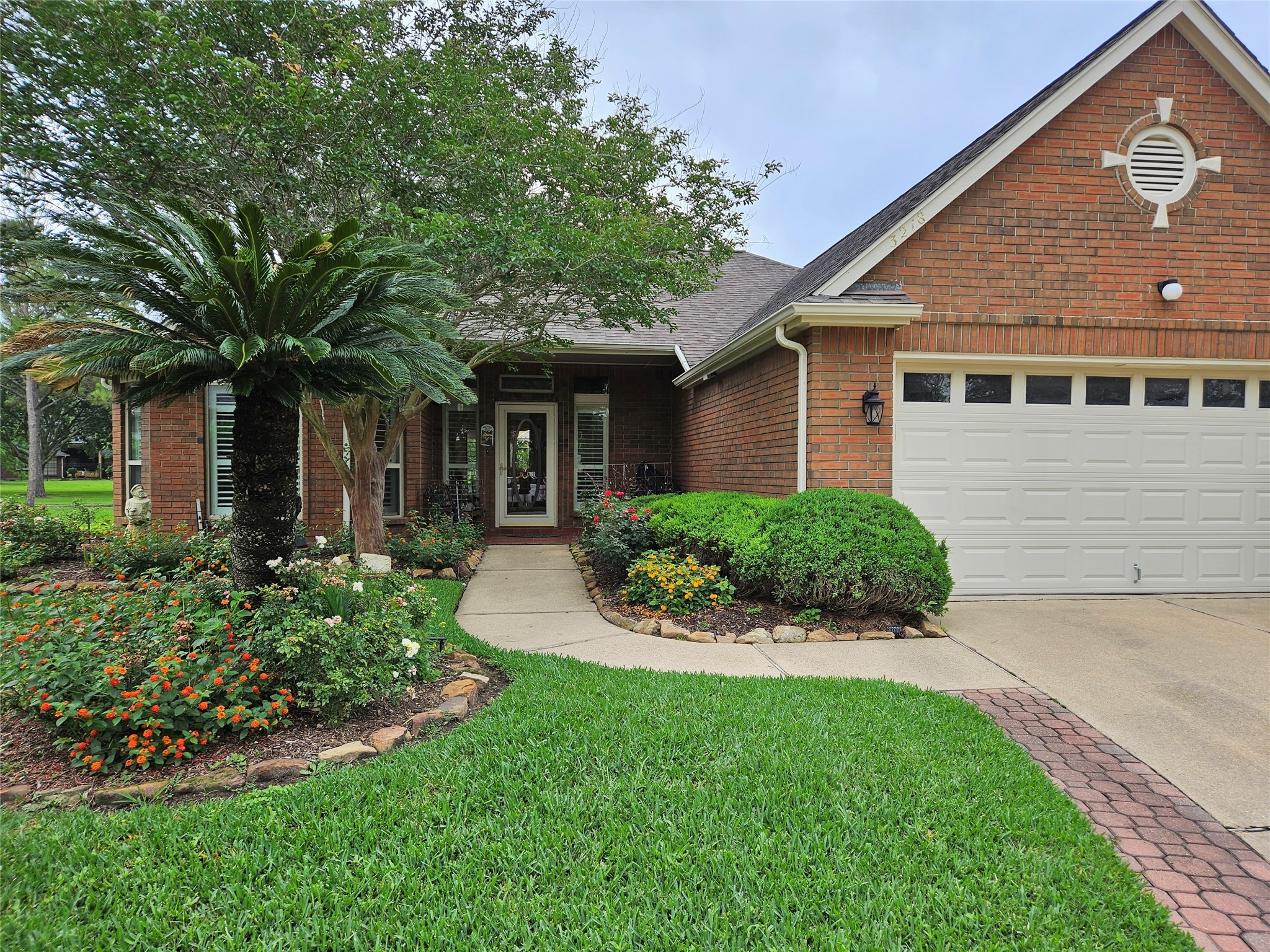 3218 Flower Field Lane Pearland TX 77584