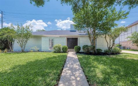 2647 Hodges Bend Circle Sugar Land TX 77479