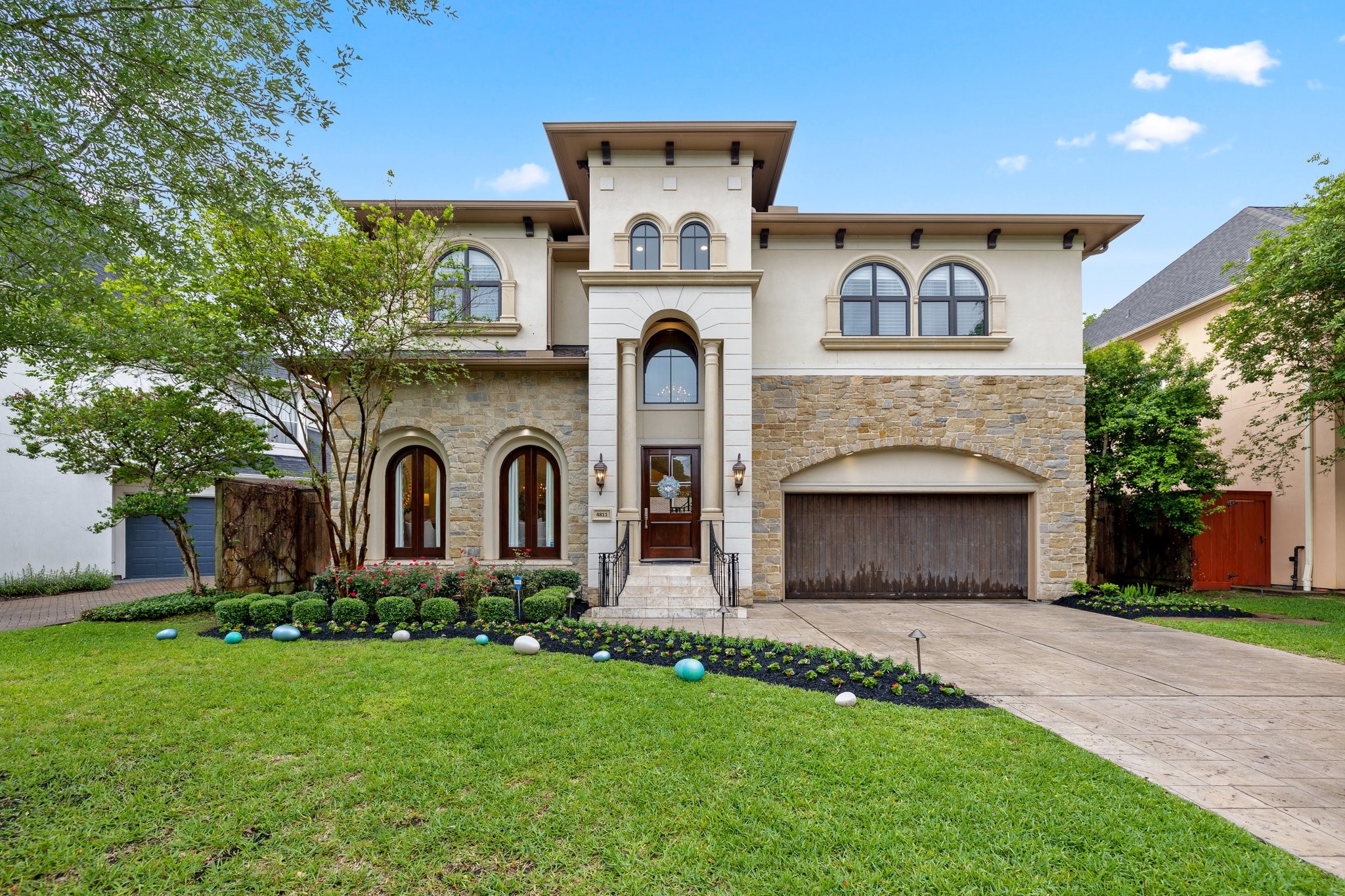 4811 Evergreen Street Bellaire TX 77401