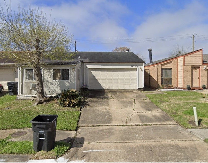 11710 Bob White Drive Drive Houston TX 77035