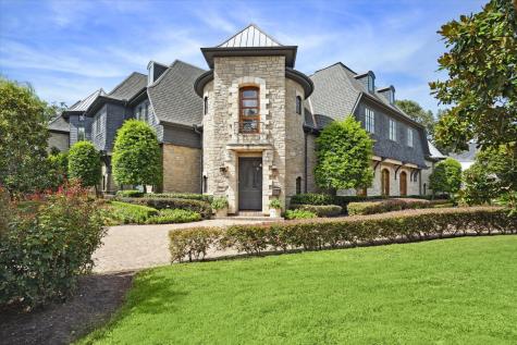 5496 Holly Springs Drive Houston TX 77056
