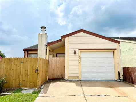 12503 Autumn Leaf Lane Houston TX 77072