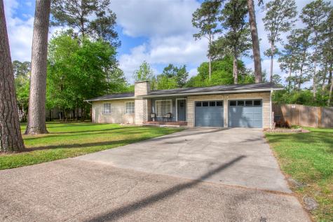 2126 Avenue P Huntsville TX 77340