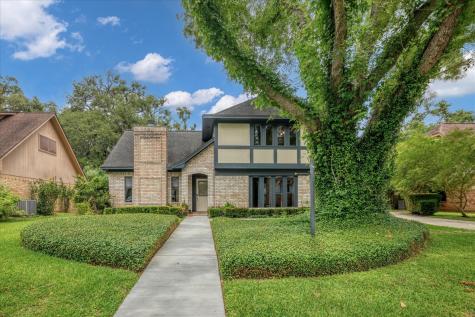 107 Wedgewood Street Lake Jackson TX 77566