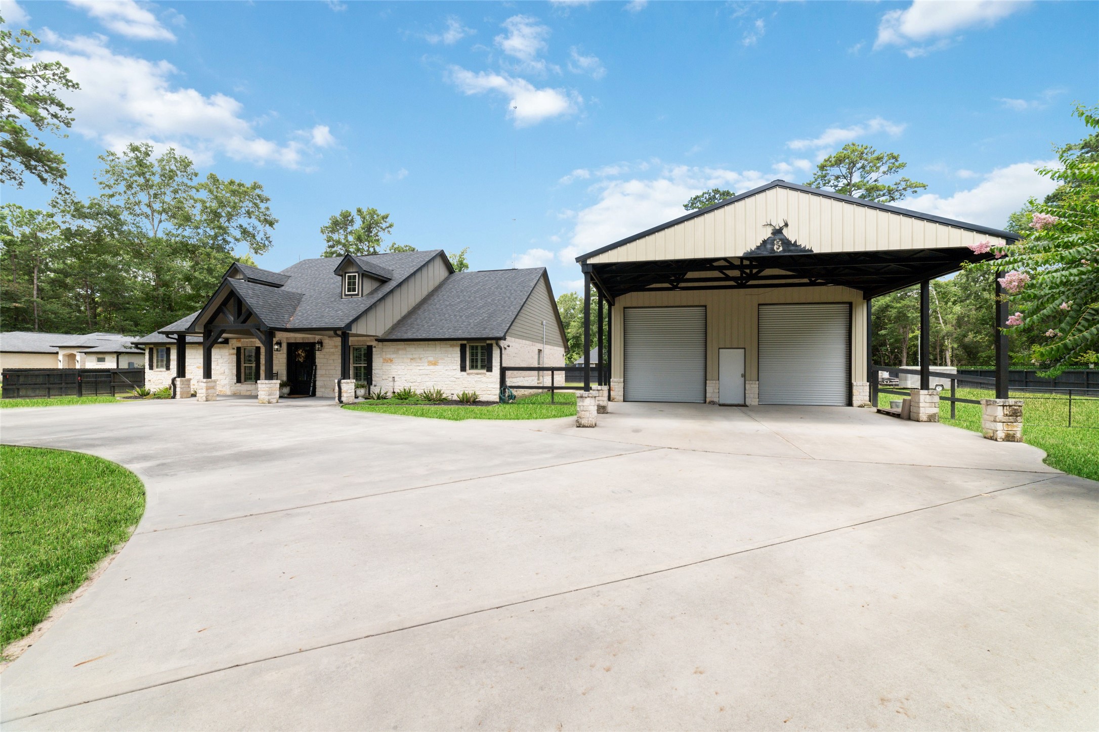 241 County Road 3667 Splendora TX 77372