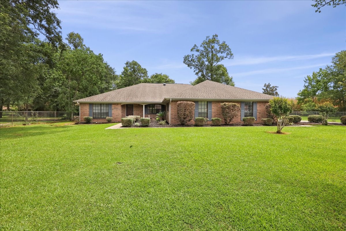 6208 Rosewood Drive Orange TX 77632