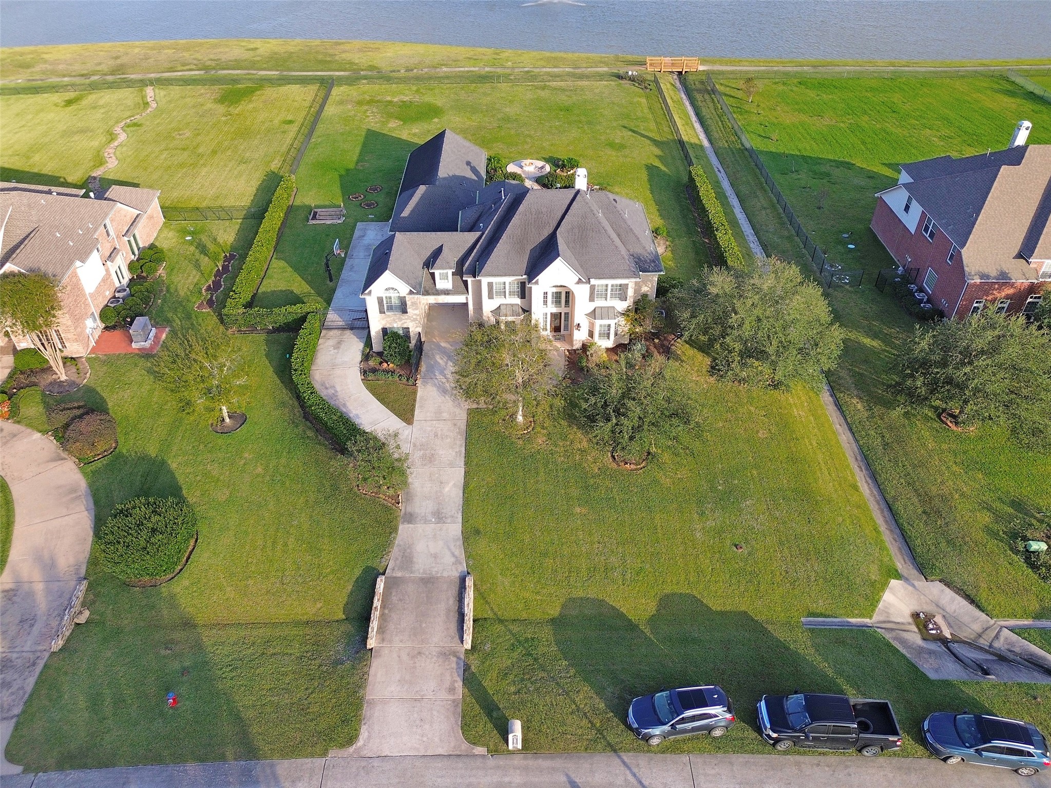 1860 Lake Landing Drive League City TX 77573