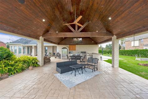 1860 Lake Landing Drive League City TX 77573