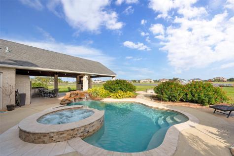 1860 Lake Landing Drive League City TX 77573