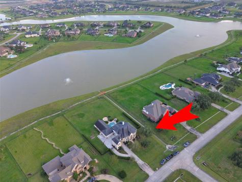 1860 Lake Landing Drive League City TX 77573