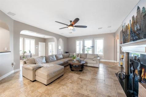 1860 Lake Landing Drive League City TX 77573