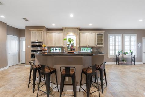 1860 Lake Landing Drive League City TX 77573