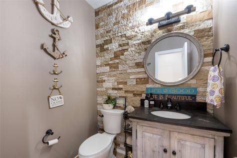1860 Lake Landing Drive League City TX 77573