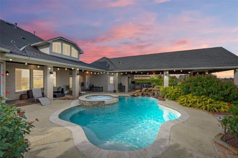 1860 Lake Landing Drive League City TX 77573