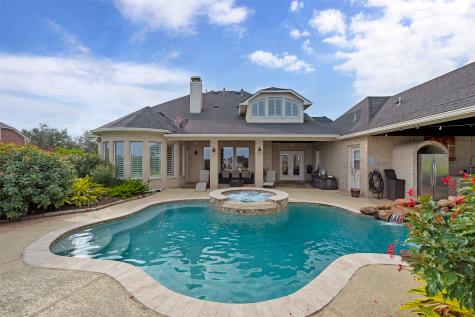 1860 Lake Landing Drive League City TX 77573